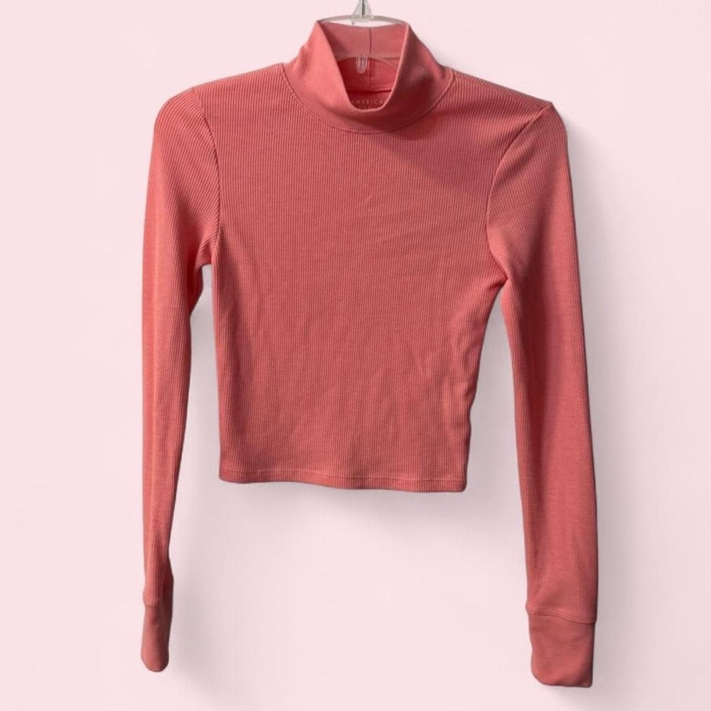American Eagle Waffle Knit Ribbed Mockneck Cropped Long Sleeve Shirt Coral Small